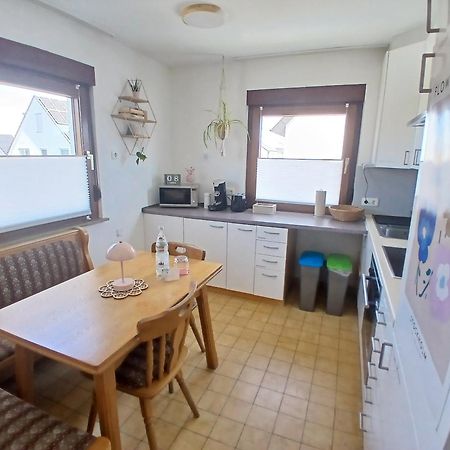 Happybnb Apartment Mit Sonniger Terrasse Lochgau Exterior foto